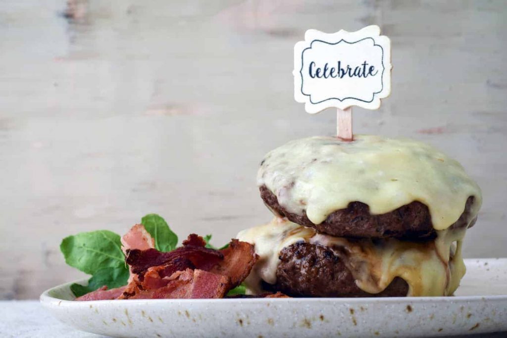 keto cheeseburger keto cheeseburger